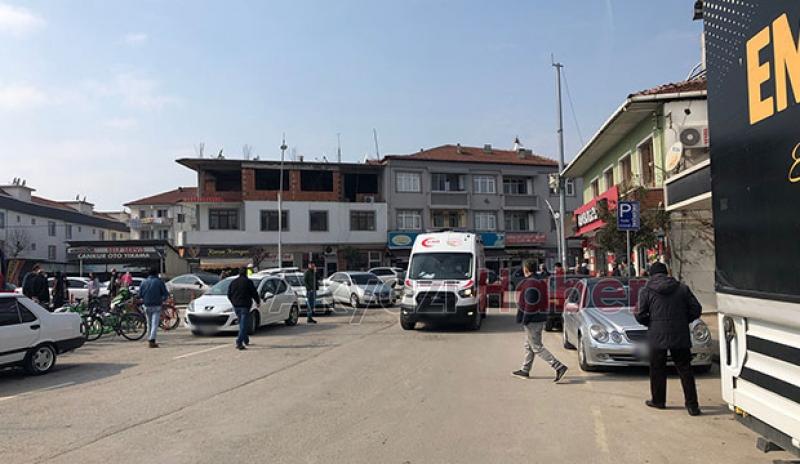 Aracın ezdiği yaşlı adam ağır yaralandı