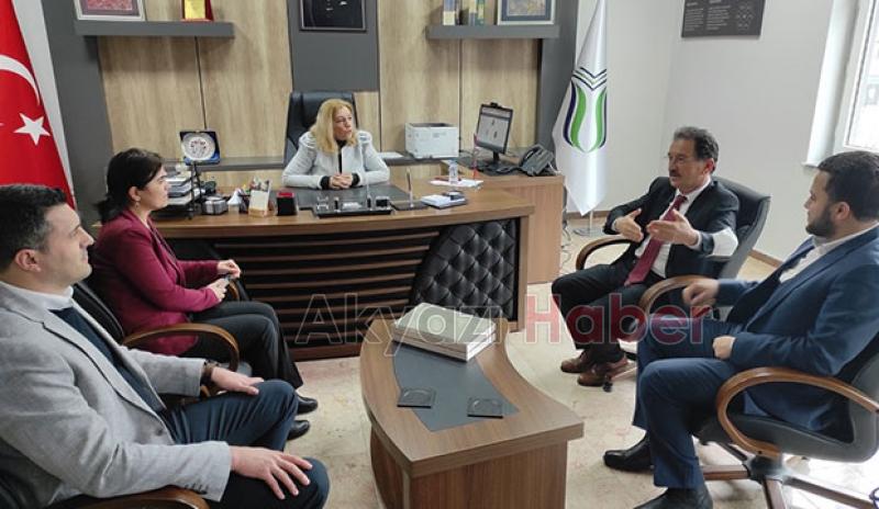 Akyazı Müftüsü Fakülteye ziyarette bulundu