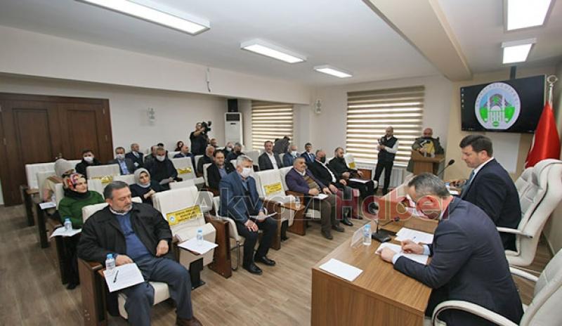 Akyazı hizmetin en güzelini hak ediyor