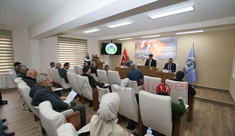 Akyazı hizmetin en güzelini hak ediyor