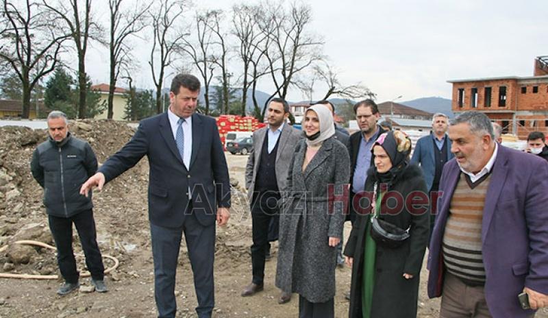 Akyazı hizmetin en güzelini hak ediyor