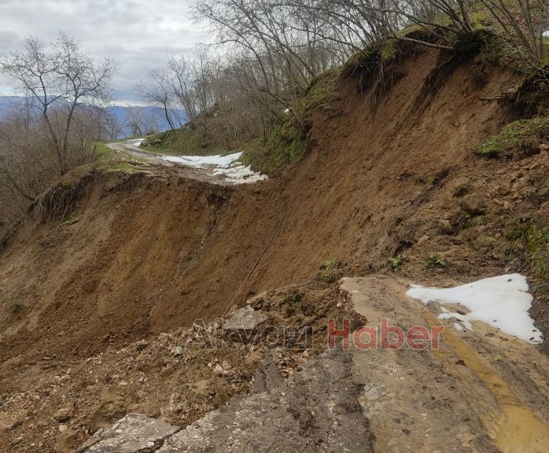 Taşyatak'ta heyelan