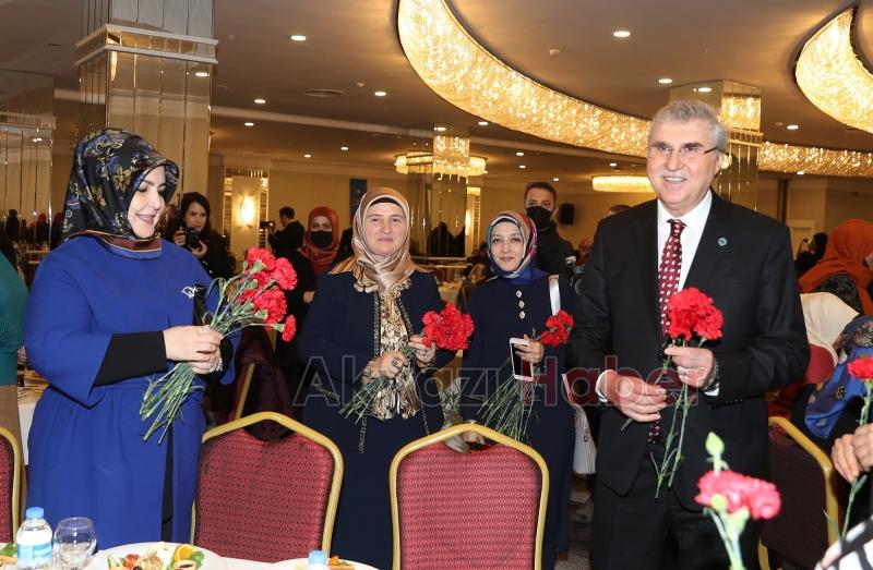 Başkan Yüce kadın buluşmasında konuştu