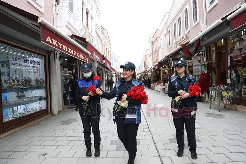 Büyükşehir’den Kadınlar Günü’nü unutmadı
