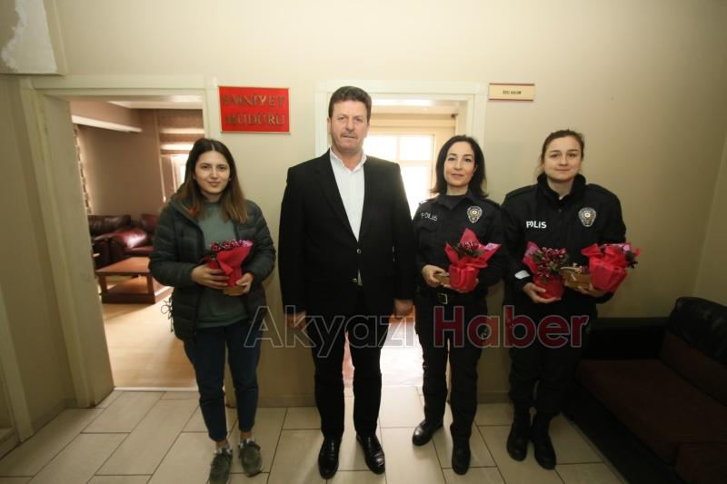 Kadınlar başımızın tacıdır