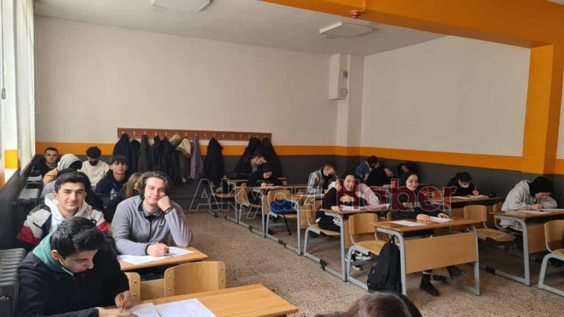 YKS deneme sınavı yapıldı