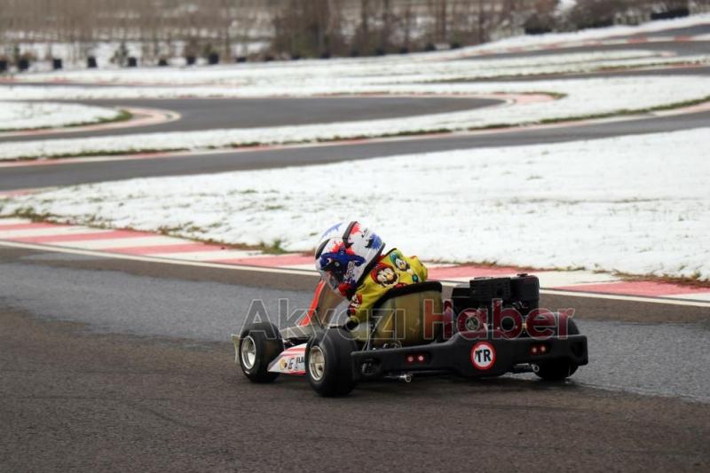 2,5 yaşındaki Zayn’ı dünyada milyonlar izliyor