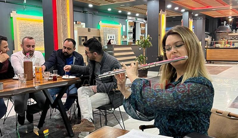 Ahmet Duman için veda yemeği düzenlendi