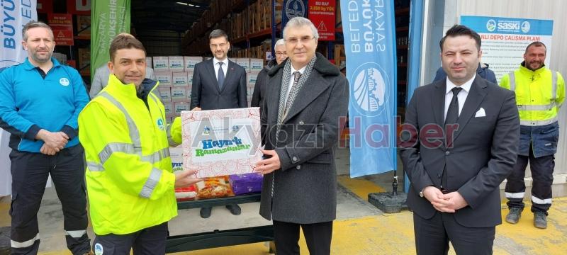 Başkan Yüce kolileri kendi eliyle teslim etti