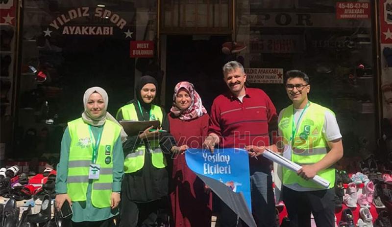 Yeşilay Elçileri Projesine Esnaf ve Müşterilerden Tam Destek 