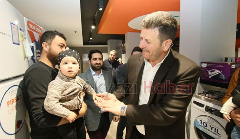 İlk günkü aşkla çalışıyoruz