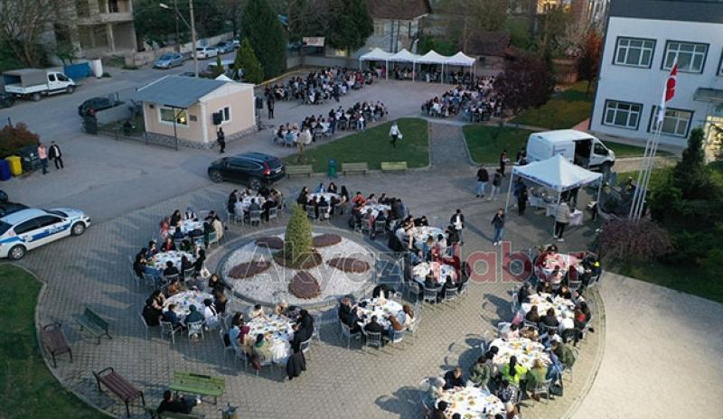 Başkan Soykan üniversite öğrencileri ile iftarda buluştu