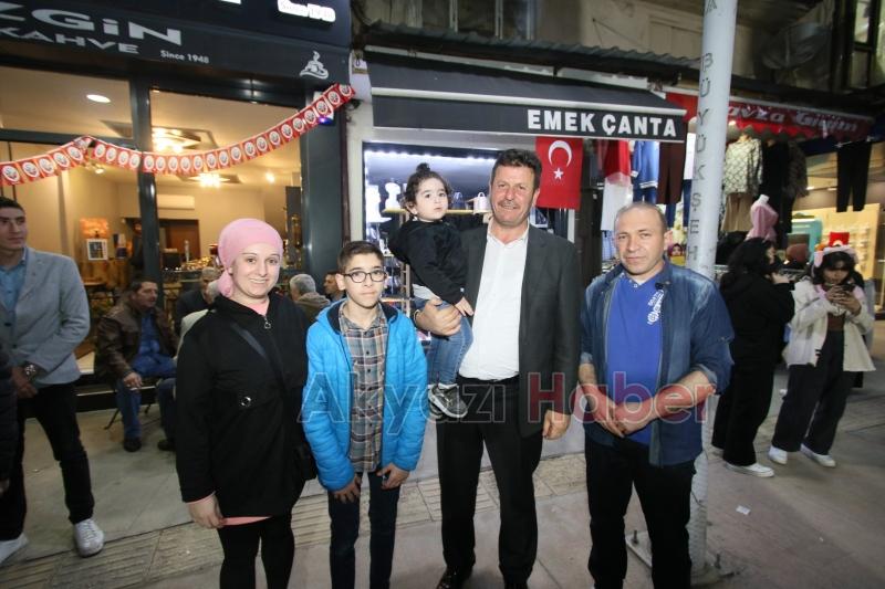 Akyazı'da çocuklar bayramı doyasıya yaşadı