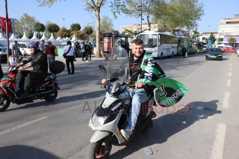 11 yıllık özlem sona erdi, taraftar sokağa döküldü