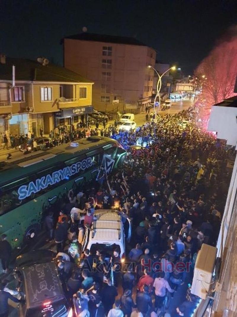 Şampiyon Böyle Karşılandı