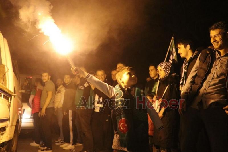 Şampiyon Böyle Karşılandı