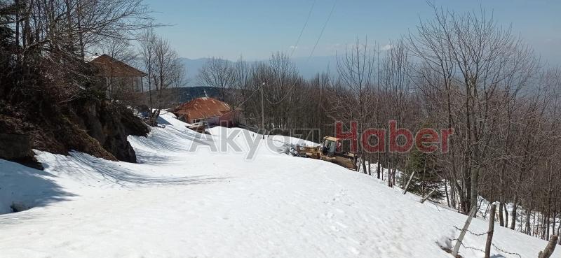 Nisan ayında kar mesaisi