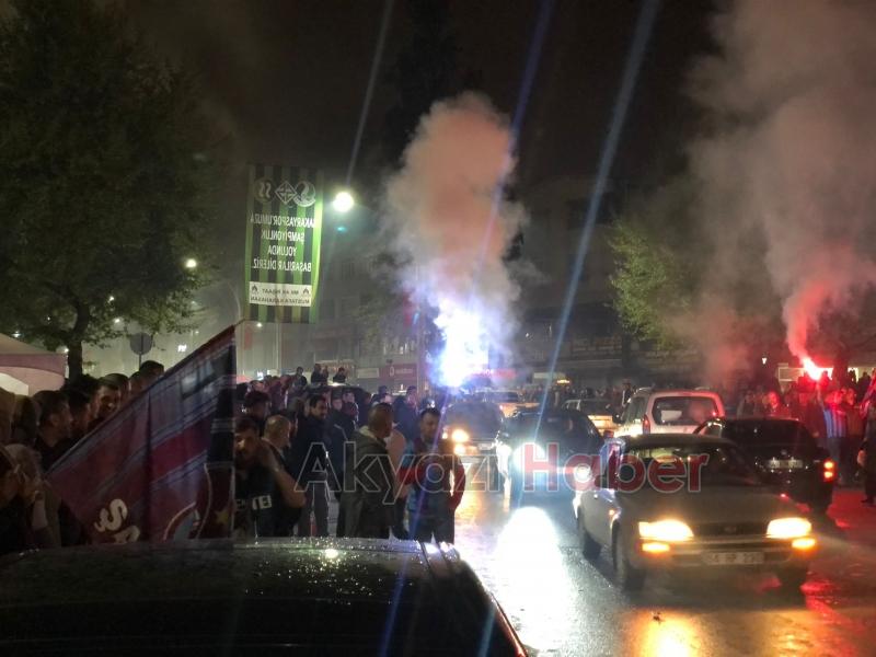 Akyazı'da şampiyonluk coşkusu