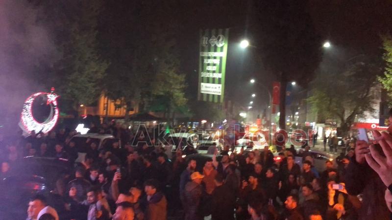 Akyazı'da şampiyonluk coşkusu