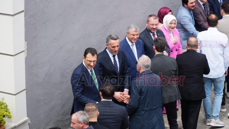 AK Parti Sakarya bayramlaştı