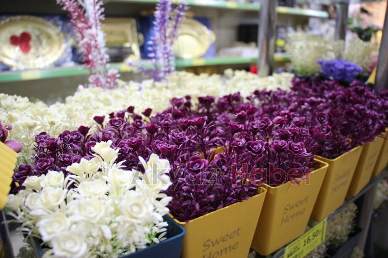 Anneler Günü Hediyeleri Çarşı Pazar'da