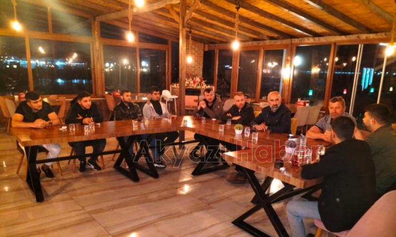 Akyazı Yeniden Refah Partisi Kuzulukta toplandı