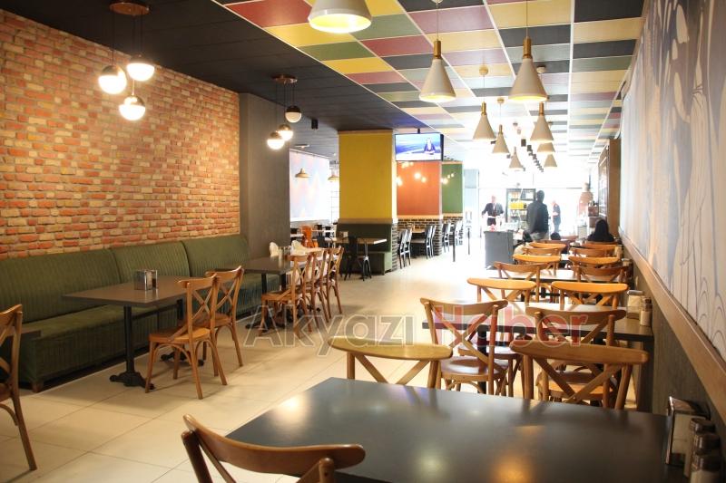 Akyazı Restoran Yenilenen Yüzüyle Hizmetinizde