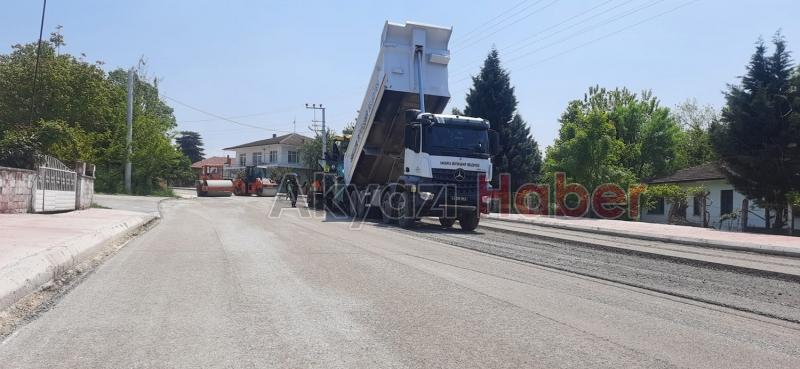 Akyazı Kuzuluk’ta örnek cadde