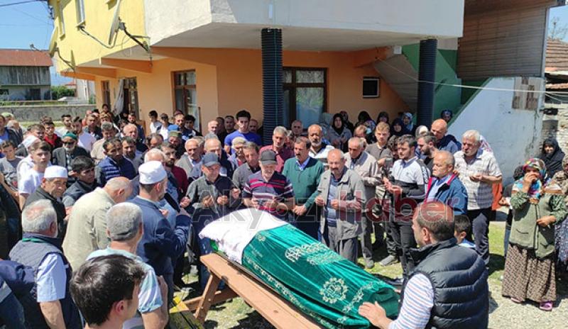  Uğur kaplan dualarla defnedildi