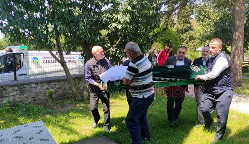  Uğur kaplan dualarla defnedildi