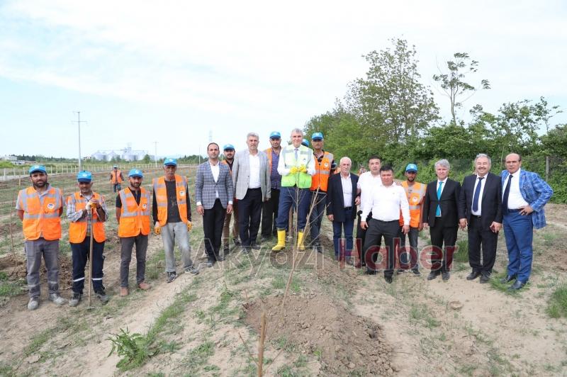 Kırgız yatırımcılar Büyükşehirin projelerine hayran kaldı