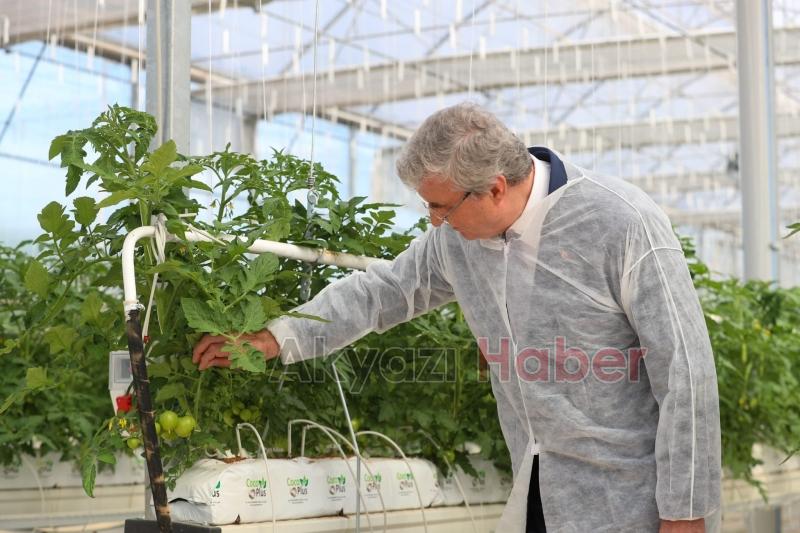 Kırgız yatırımcılar Büyükşehirin projelerine hayran kaldı