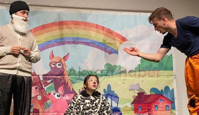 Akyazı'da Ali Baba Müzikali