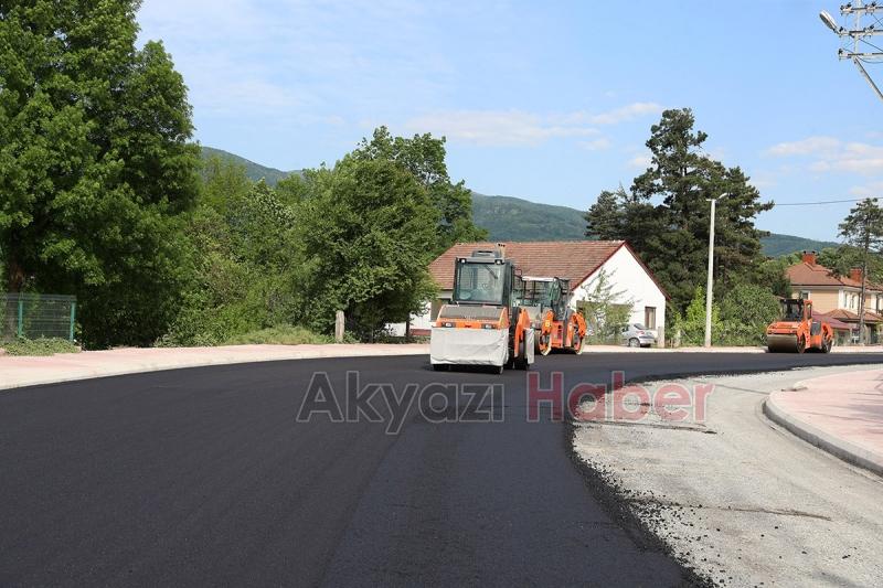 Akyazı Kuzuluk Caddesi yeni yüzüne kavuştu