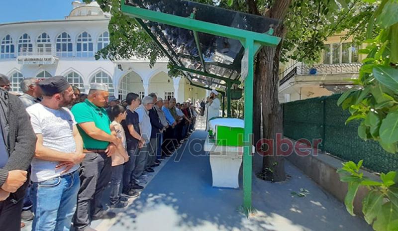 Emekli İmam Rami Özden defnedildi