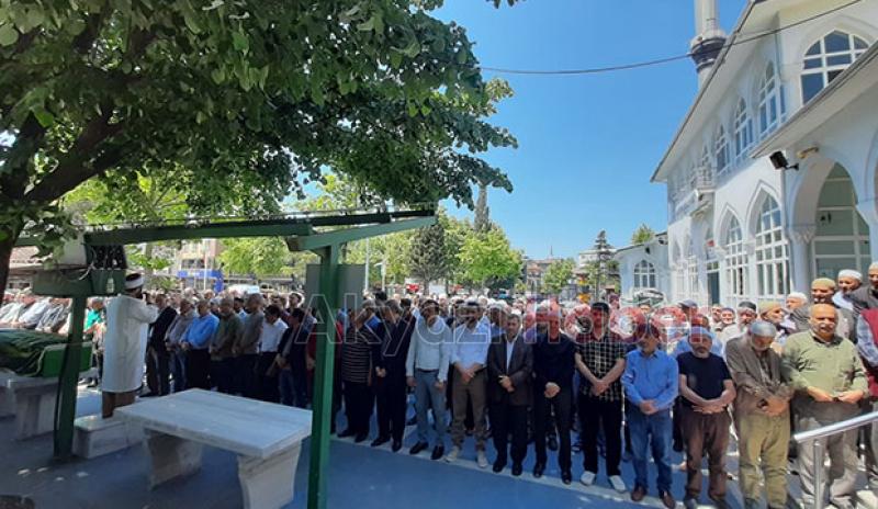 Emekli İmam Rami Özden defnedildi