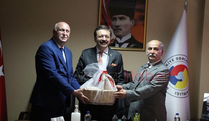  TOBB Başkanı Hisarcıklıoğlu Akyazı'ya geldi