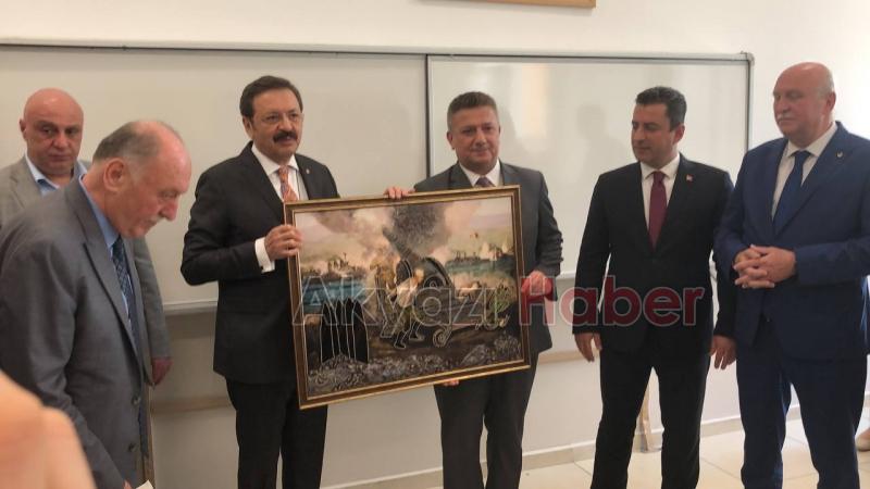 TOBB Hüsamettin Bayraktar Ortaokulu'nun açılışı yapıldı