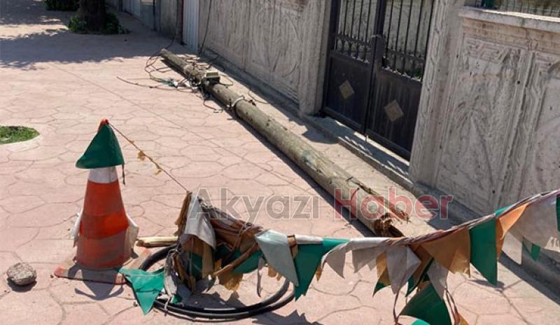  Direk devrildi internetsiz kaldılar