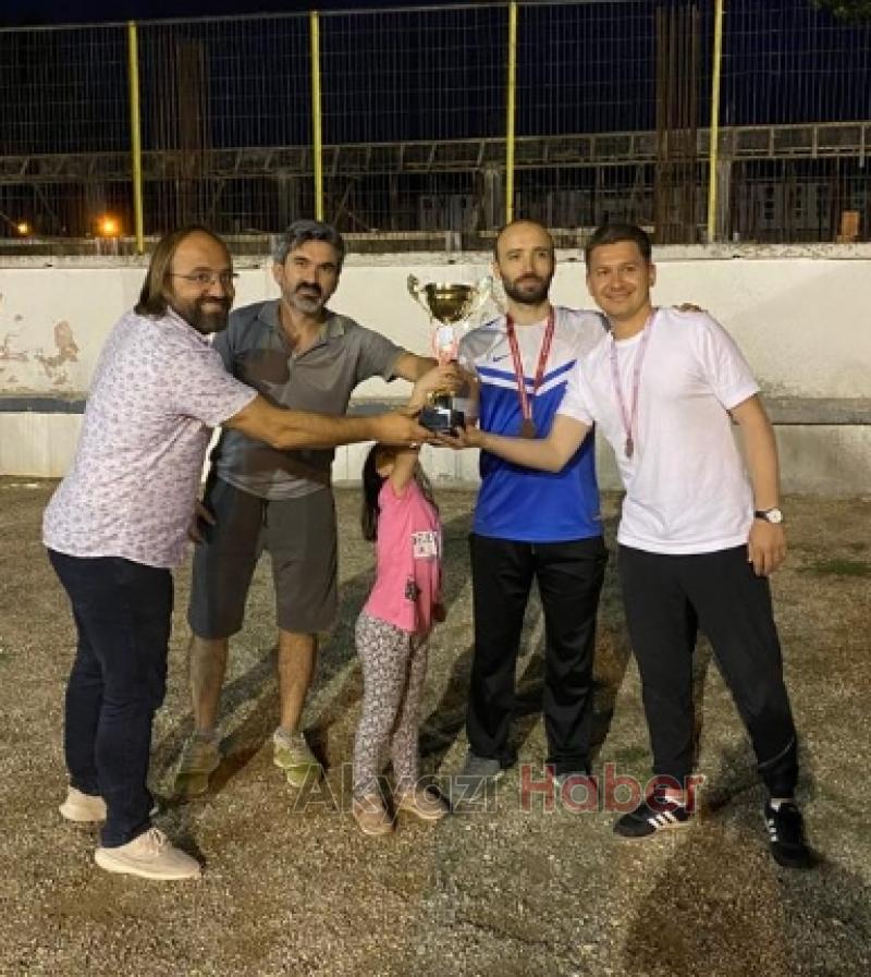 Akyazı'da bocce turnuvası