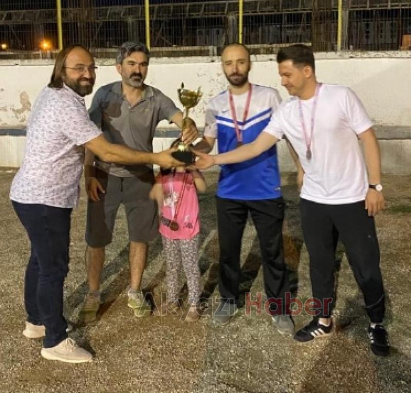 Akyazı'da bocce turnuvası