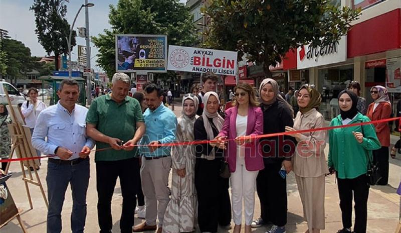 Özel Akyazı Bilgin Anadolu Lisesi öğrencilerinden resim sergisi