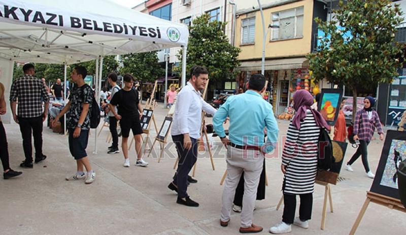 Özel Akyazı Bilgin Anadolu Lisesi öğrencilerinden resim sergisi