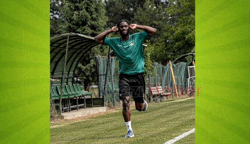 Ganalı yıldız takımla ilk idmana çıktı