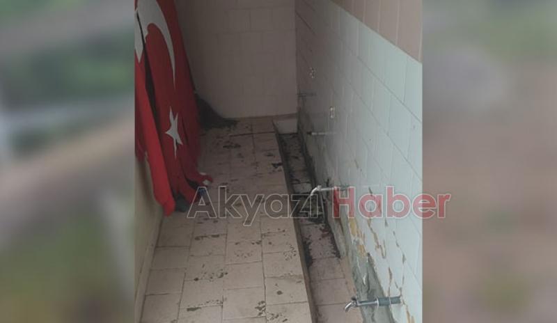 Keremali Şehitliği harabeye döndü