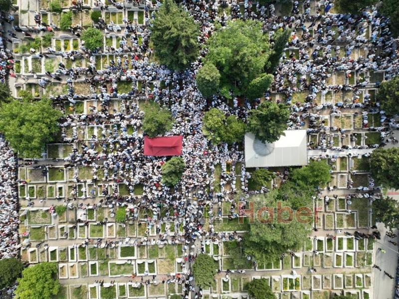 Mahmut Ustaosmanoğlu hayatını kaybetti