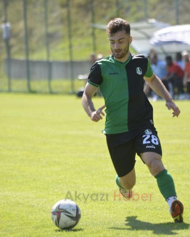 Sakaryaspor ilk hazırlık maçını Moldova ekibi ile oynadı