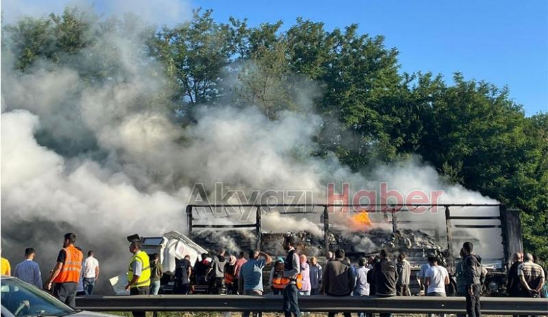 TEM'de feci kaza yanan tırda can verdi