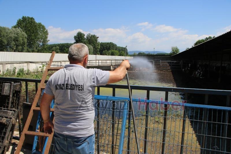 Akyazı’da kurban kesim yerleri denetlendi