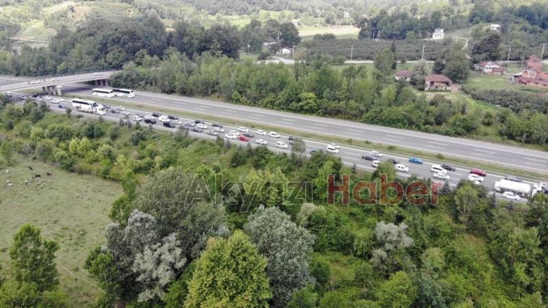 Bayram trafiği havadan görüntülendi